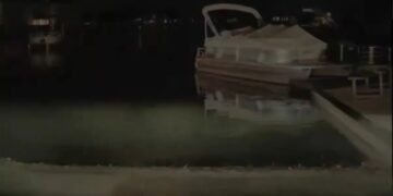 FSD Tries to Drive Straight Into Lake