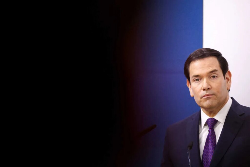 ‘Have they lost their minds?’ Standing ovation for ‘ugly’ Rubio speech shocks analyst