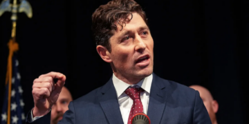 Trump enemy hits out at admin claim: ‘ICE had the exact opposite effect’