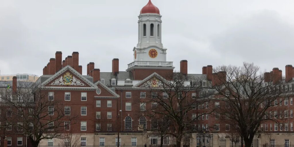 Harvard shakes up its crypto strategy by selling Bitcoin and purchasing Ethereum