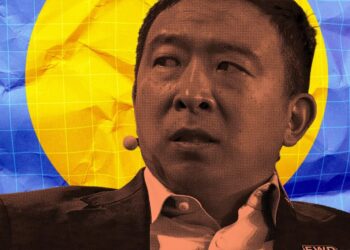 AI Will Destroy Millions of White Collars Jobs in the Coming Months, Andrew Yang Warns, Driving Surge of Personal Bankruptcies