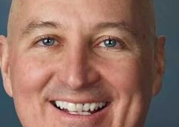 MAGA senator endorses his wife for statewide office — even though she’s a Democrat