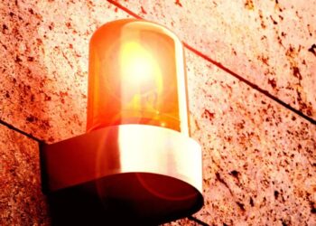 Blinking New Warning Sign Appears for AI Industry