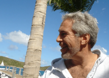 Emails reveal MAGA celeb’s plan to visit Epstein: ‘Will stay on the island’