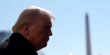 ‘It’s happening’: Journalist warns Trump’s UFO order a smoke screen for something bigger