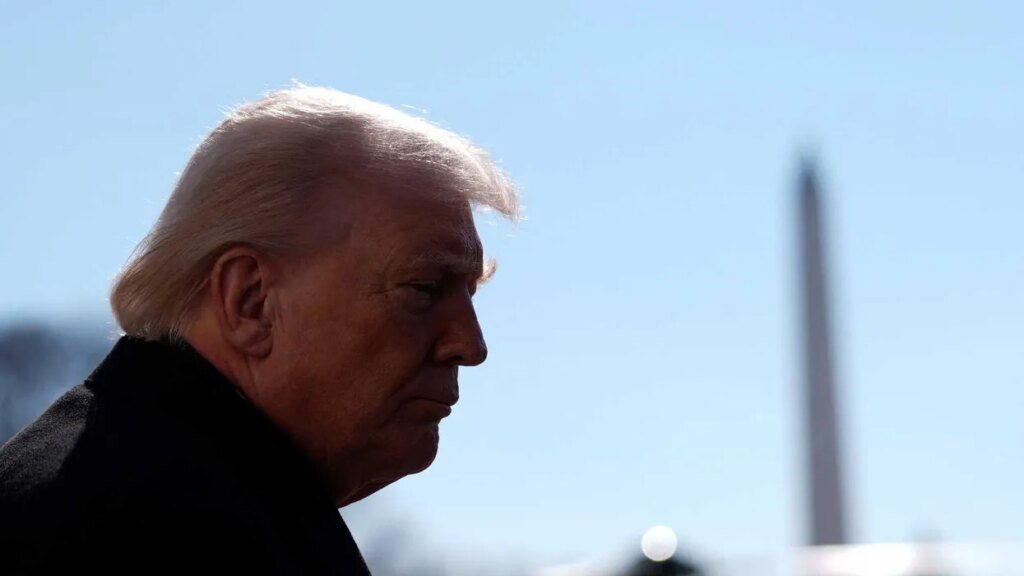 ‘It’s happening’: Journalist warns Trump’s UFO order a smoke screen for something bigger