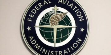 After United flights roll off tarmac, lose tires, audit finds FAA isn’t staffed enough to do regular inspections