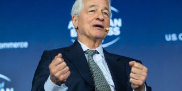 JPMorgan admits for the first time it closed Trump’s accounts after the Jan. 6 attack as lender fights his $5 billion ‘debanking’ lawsuit