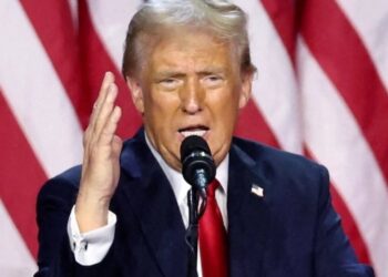 WSJ smacks down Trump’s claim that a hospital ship is headed to Greenland