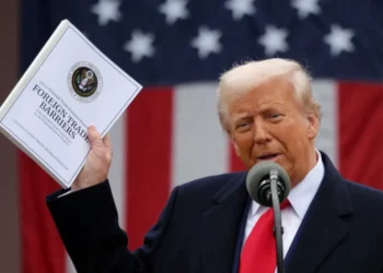 GOP in-fighting as tariff ruling leaves party divided: report