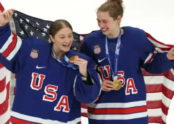 Trump snubbed by women’s hockey team for second time in a week