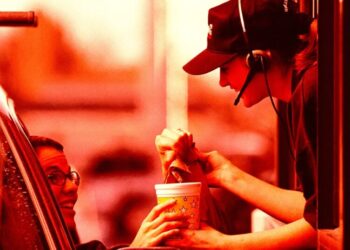 Burger King Adding AI to Employees’ Headsets to Constantly Monitor Whether They’re Being Friendly Enough