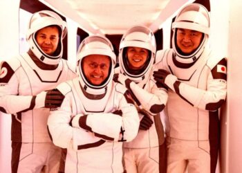 The Saga of NASA’s Space Station Evacuation Keeps Getting Stranger