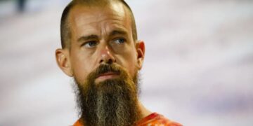 Block CEO Jack Dorsey lays off nearly half of his staff because of AI and predicts most companies will make similar cuts in the next year