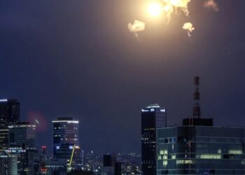 Iran is now on ‘death ground’ amid existential threat from U.S. attacks and could ‘go big’ in retaliation, former NATO commander warns