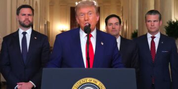 Vance Humiliated as Trump Freezes Him Out Over Iran Split