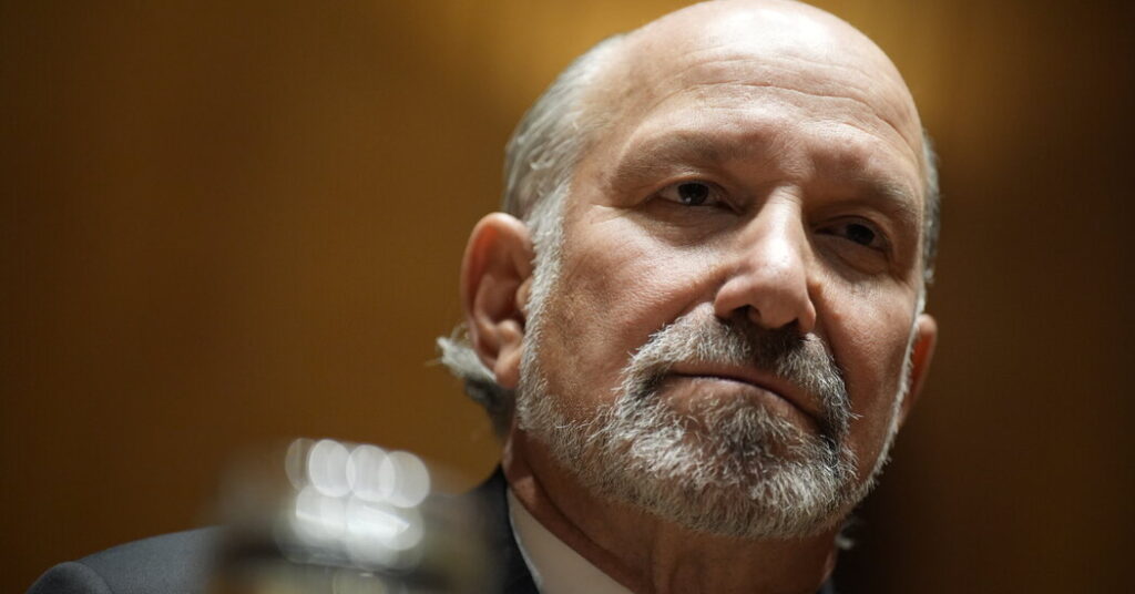 White House Shrugs Off Lutnick’s Epstein Ties