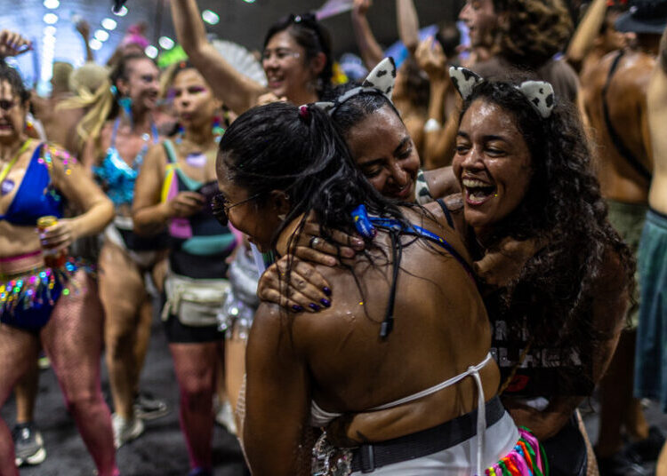 A Rio Carnival Party That Goes On and On