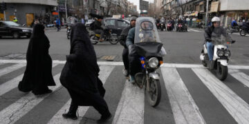 In Iran, Slain Protesters’ Memorials Will Test State Crackdown