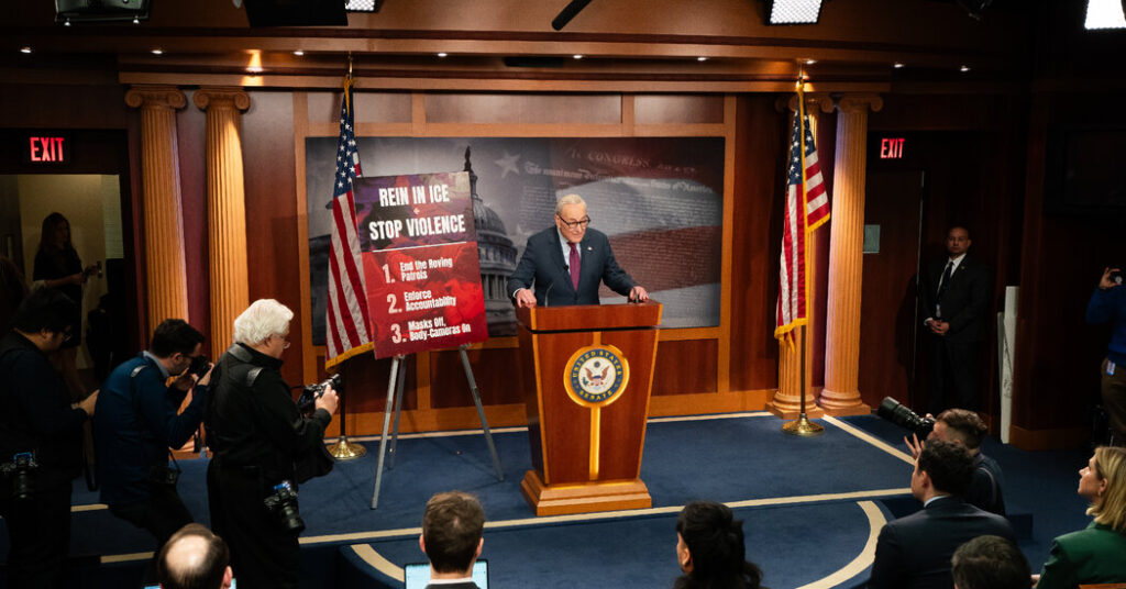 Democrats and White House Trade Offers but Deal to Reopen D.H.S. Remains Elusive