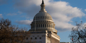 Police Arrest Man Who Ran Toward the Capitol With a Loaded Gun
