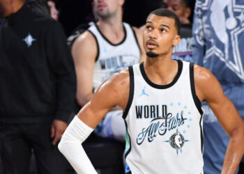 N.B.A. All-Star Game’s Map of France Leaves Something Out: 800 Years