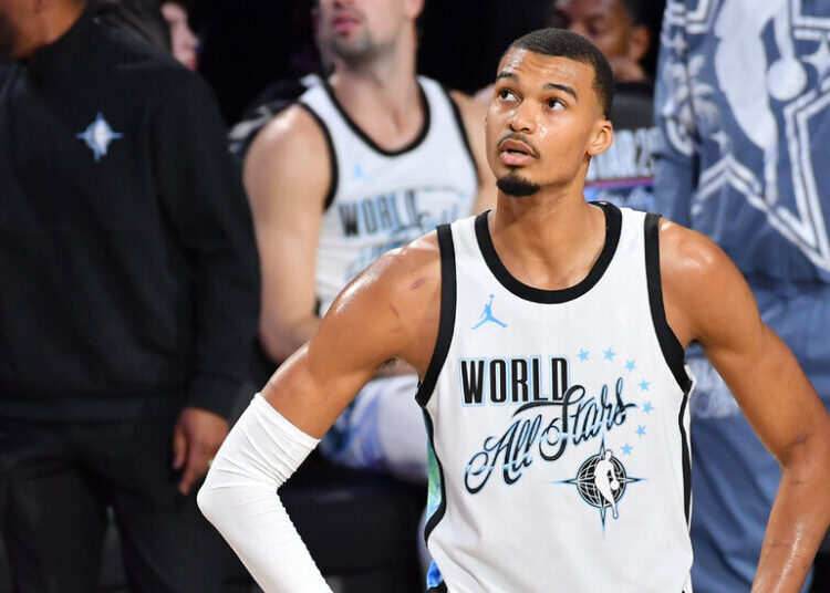 N.B.A. All-Star Game’s Map of France Leaves Something Out: 800 Years