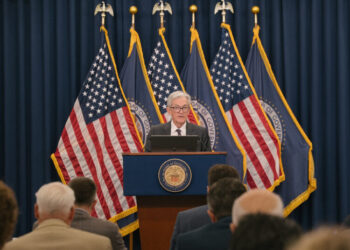 Fed Minutes Show No Rush to Restart Rate Cuts, and Even Possibility of Hikes