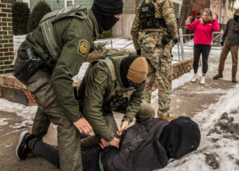 Judge Condemns ‘Terror Against Noncitizens’ and Orders Hearings for Detainees