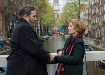 ‘Midwinter Break’ Review: Aging Together, Growing Apart