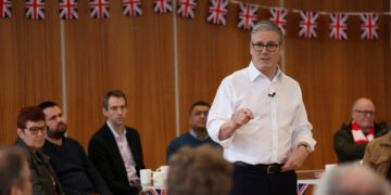 Policy Flip-Flops Hurt the British Leader. Then Came a New Political Threat.