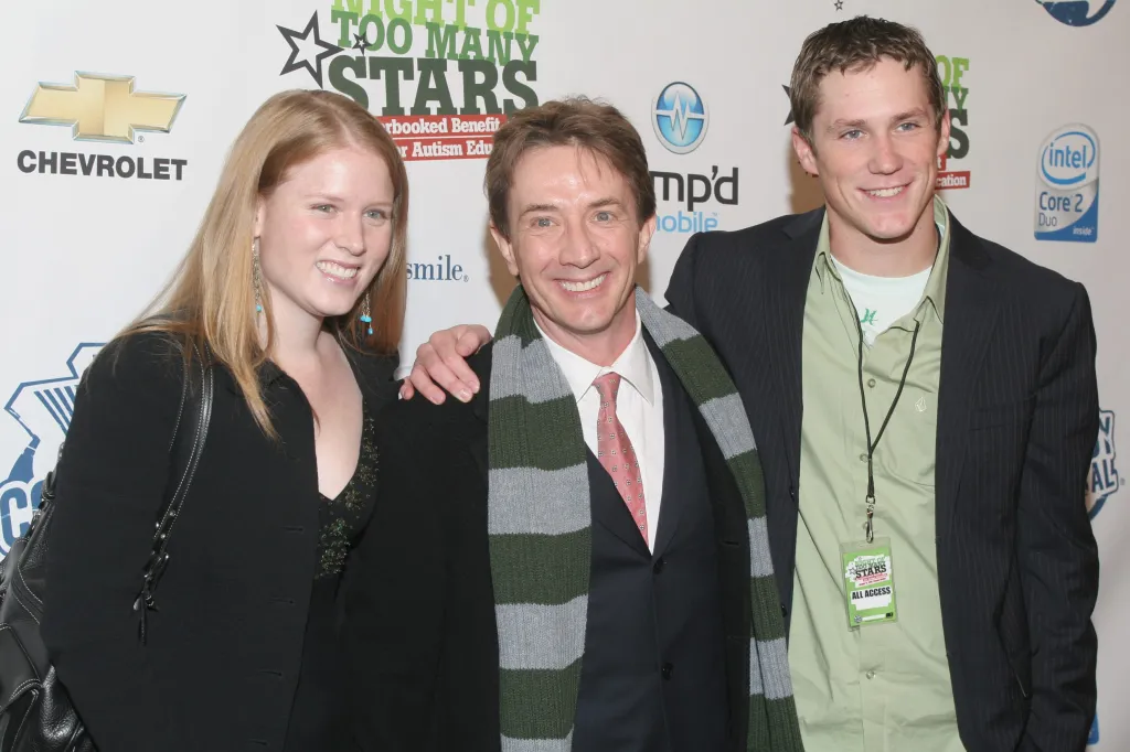 Martin Short poses with his son Oliver and daughter Katherine at a Comedy Central benefit.