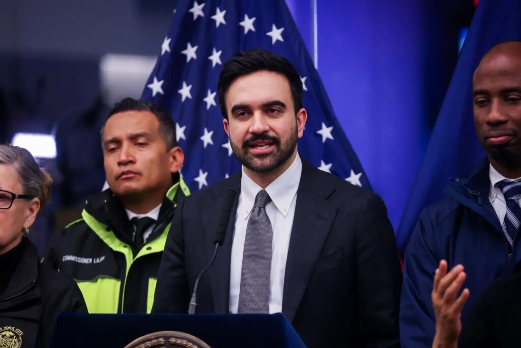 Michael Goodwin: Mayor Mamdani offers ‘sloppy’ response to NYPD officers attacked with snowballs