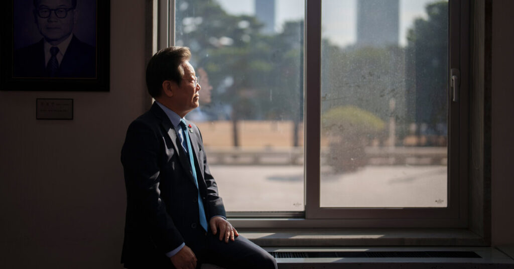 An Enemy’s Fall Frees Up South Korea’s Leader. Now Comes the Tough Part.