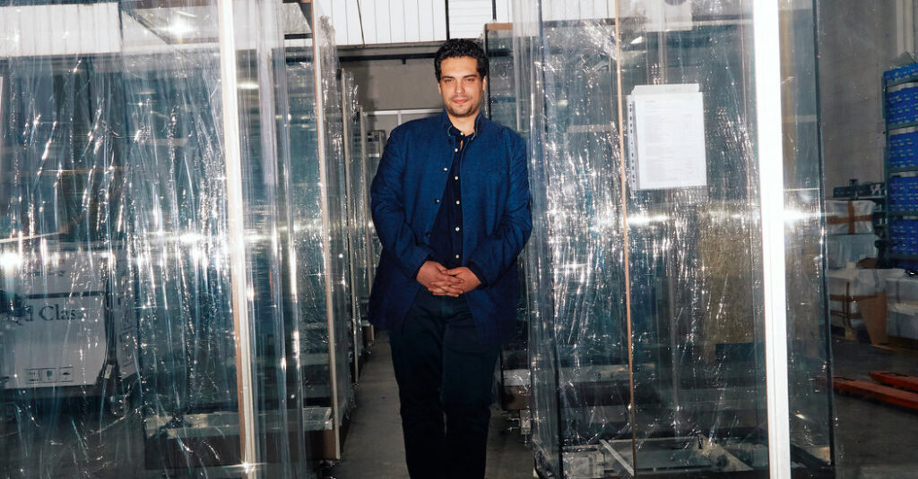 See a Museum Through His Eyes? He’d Rather You Not.