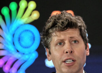 People Loved the Dot-Com Boom. The A.I. Boom, Not So Much.