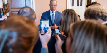 Senate G.O.P. Faces Pressure to Force ‘Talking Filibuster’ for Voter I.D. Bill