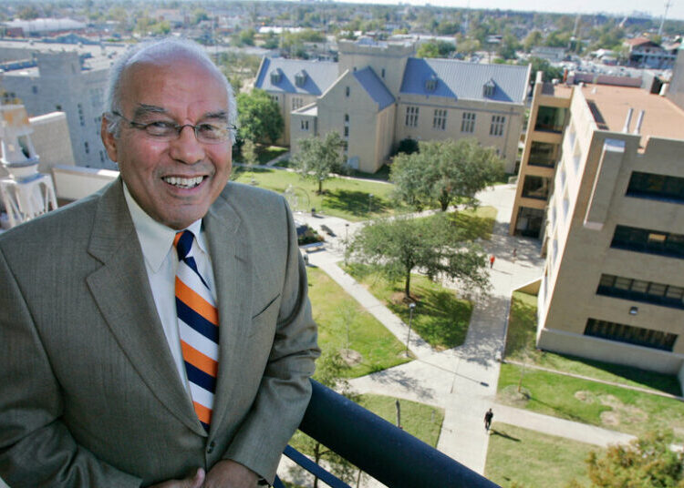 Norman Francis, Who Led Xavier University Into a New Era, Dies at 94