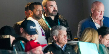 F.B.I. Director Celebrates Hockey Victory as Bureau Stares Down Crises