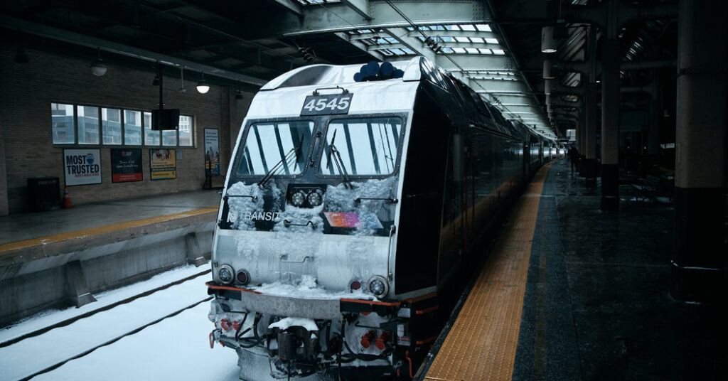 NJ Transit Will Suspend Service as Storm Disrupts Monday Commute