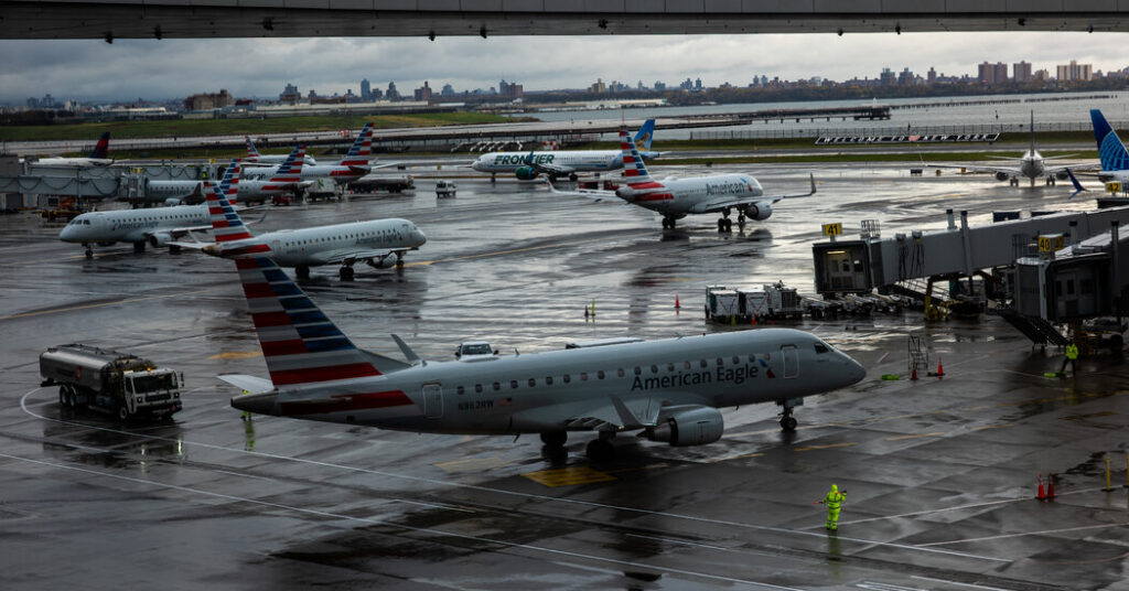 Winter Storm Disrupts Travel at Major Airports in the Northeast