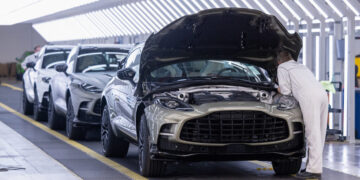 Blaming Tariffs, Aston Martin to Trim 20% of Its Work Force