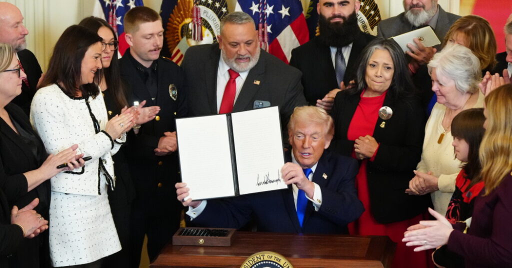 ‘Angel Families’ Return to Washington to Back Up Trump Ahead of State of the Union