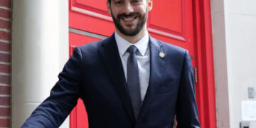 A Congressional Candidate Feared by the Tech Oligarchs