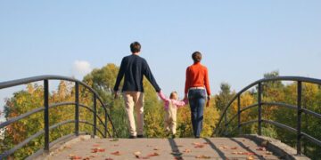 Research Finds Interaction With Father, Not Mother, Affects Child Health