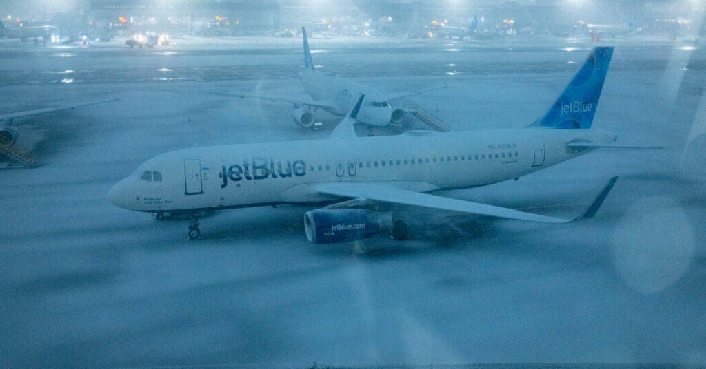 Thousands of Flights Are Canceled as Storm Slams Northeast Airports