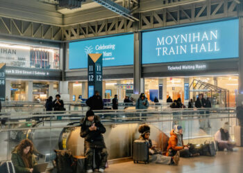 Transit in the New York Region Is Recovering Slowly After Storm