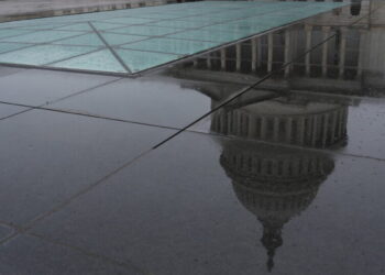 Trump to Address a Complacent Congress Badly Split Over His Agenda