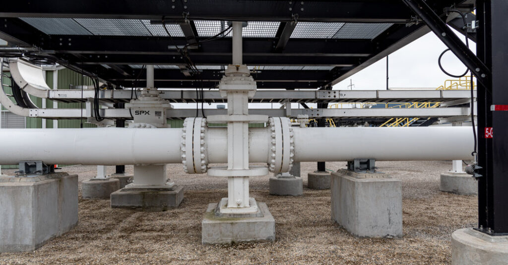 Supreme Court Hears Case That Could Decide Fate of Great Lakes Pipeline