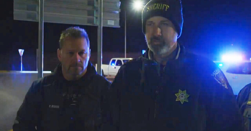 Two Missouri Deputies Slain After Stop of Man Newly Released From Jail